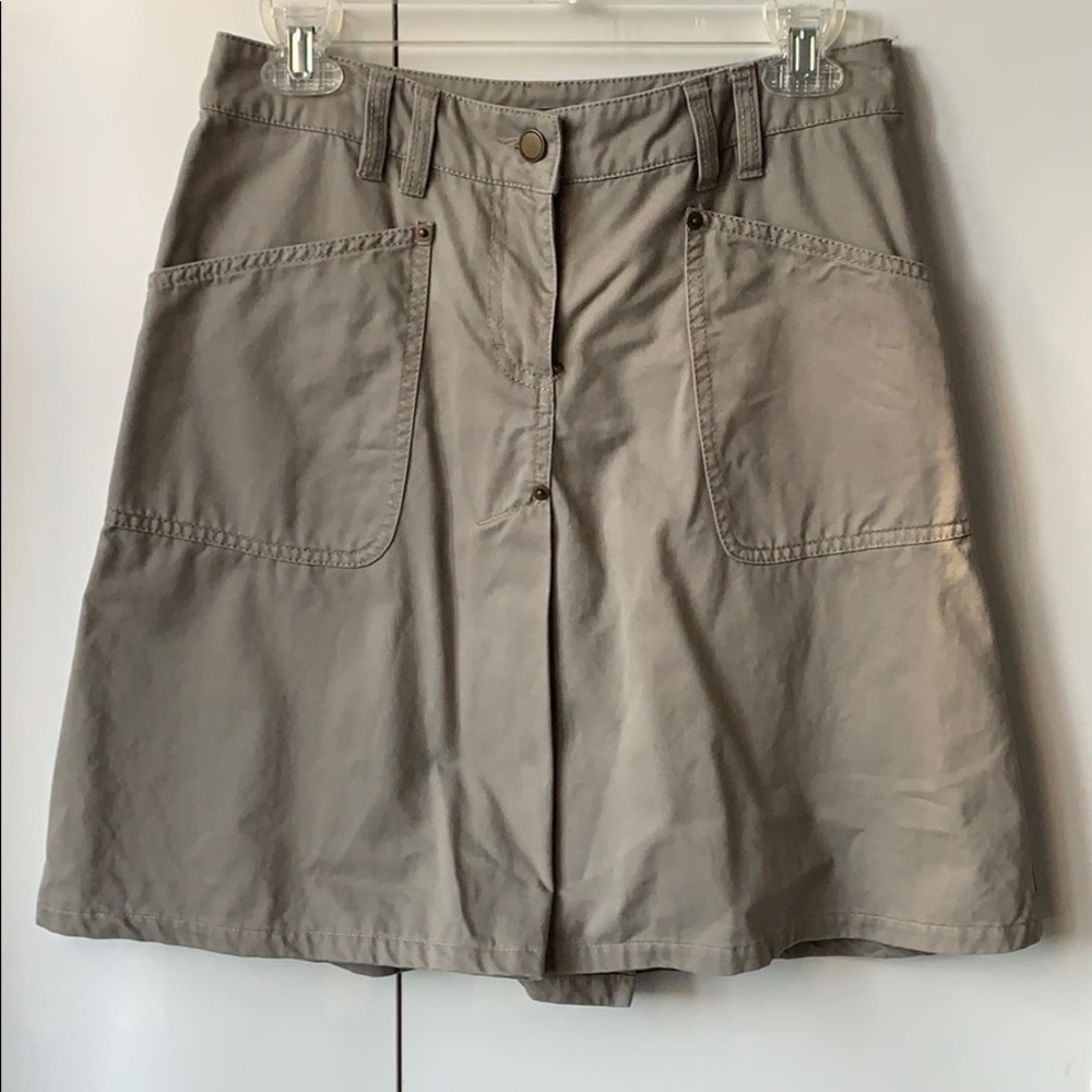 H&M Skirt with POCKET & BELT LOOPS